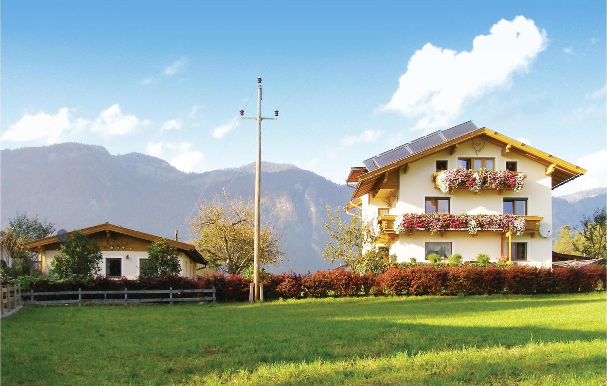 Ruhiges Ferienhaus Breitenbach Breitenbach am Inn Eksteriør bilde